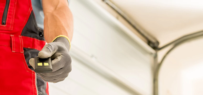 Residential Garage Door Security in Calipatria, California