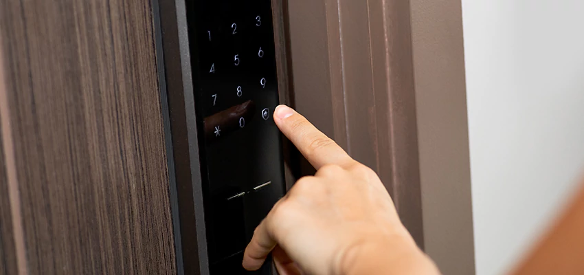 Smart Electric Locks Replacement Services in Calipatria, CA
