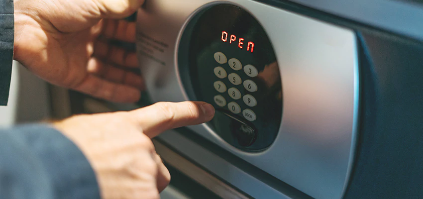 Cash Safe Openers in Calipatria, California