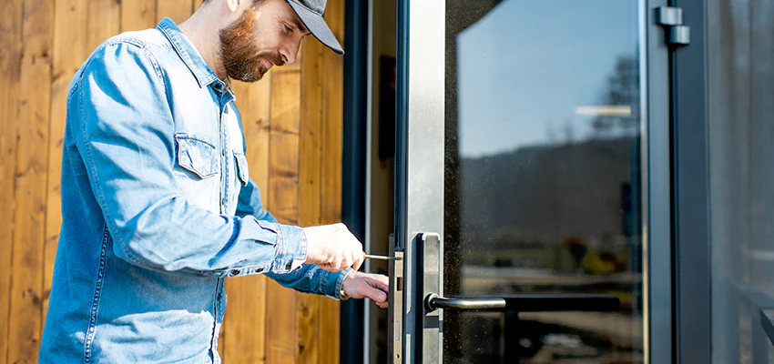 Frameless Glass Storefront Door Locks Replacement in Calipatria, CA